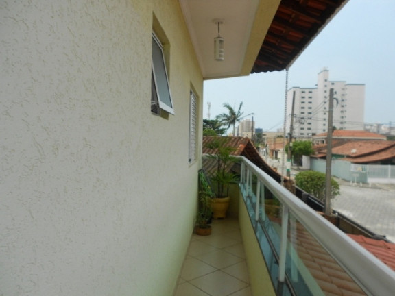 Imagem Sobrado com 2 Quartos à Venda, 70 m² em Vila Tupy - Praia Grande Imagem Sobrado com 2 Quartos à Venda, 70 m² em Vila Tupy - Praia Grande