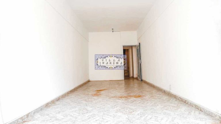 Sala Comercial à Venda, 36 m² em Copacabana - Rio De Janeiro