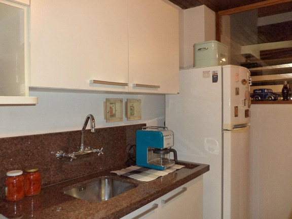 Imagem Imóvel com 1 Quarto à Venda, 66 m² em Rio Branco - Porto Alegre Imagem Imóvel com 1 Quarto à Venda, 66 m² em Rio Branco - Porto Alegre