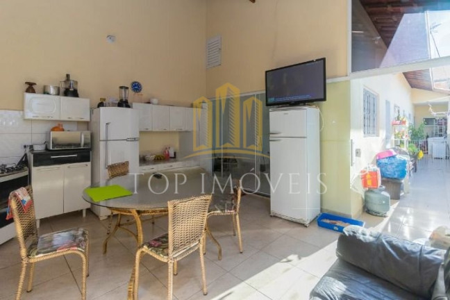 Imagem Casa com 3 Quartos à Venda, 150 m² em Parque Industrial - São José Dos Campos Imagem Casa com 3 Quartos à Venda, 150 m² em Parque Industrial - São José Dos Campos