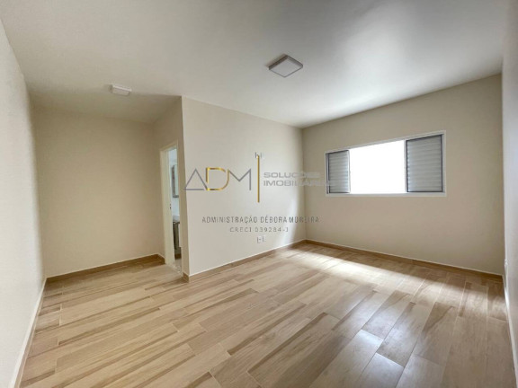 Imagem Casa com 3 Quartos à Venda, 152 m² em Jardim Regina - Botucatu