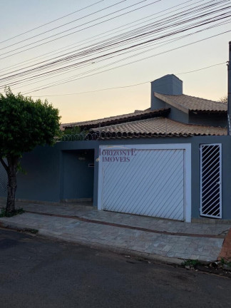 Casa com 4 Quartos à Venda, 218 m² em Carandá Bosque - Campo Grande