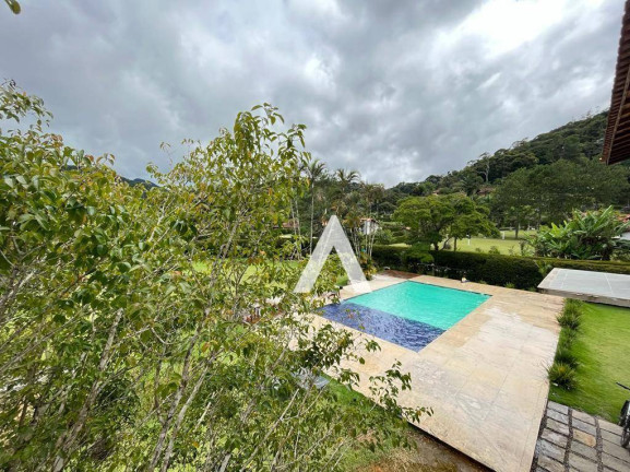 Imagem Casa com 3 Quartos à Venda, 380 m² em Albuquerque - Teresópolis Imagem Casa com 3 Quartos à Venda, 380 m² em Albuquerque - Teresópolis