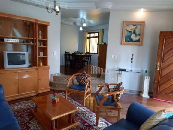 Sobrado com 3 Quartos à Venda, 266 m² em Vila Buenos Aires - São Paulo