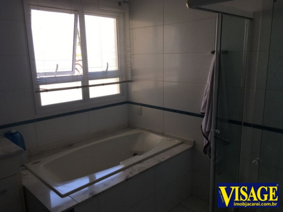 Imagem Casa à Venda, em Jacareí Imagem Casa à Venda, em Jacareí