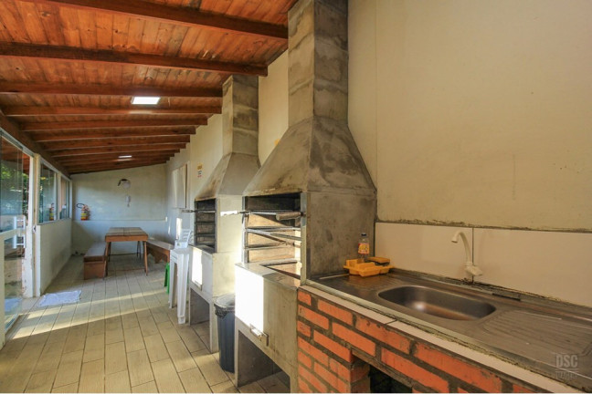 Imagem Casa de Condomínio com 1 Quarto à Venda, 70 m² em Guarujá - Porto Alegre