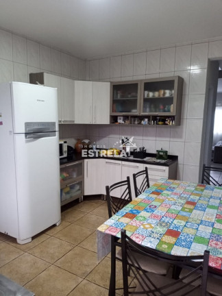 Imagem Casa com 2 Quartos à Venda, 125 m² em Jardim Das Oliveiras (caucaia Do Alto) - Cotia Imagem Casa com 2 Quartos à Venda, 125 m² em Jardim Das Oliveiras (caucaia Do Alto) - Cotia