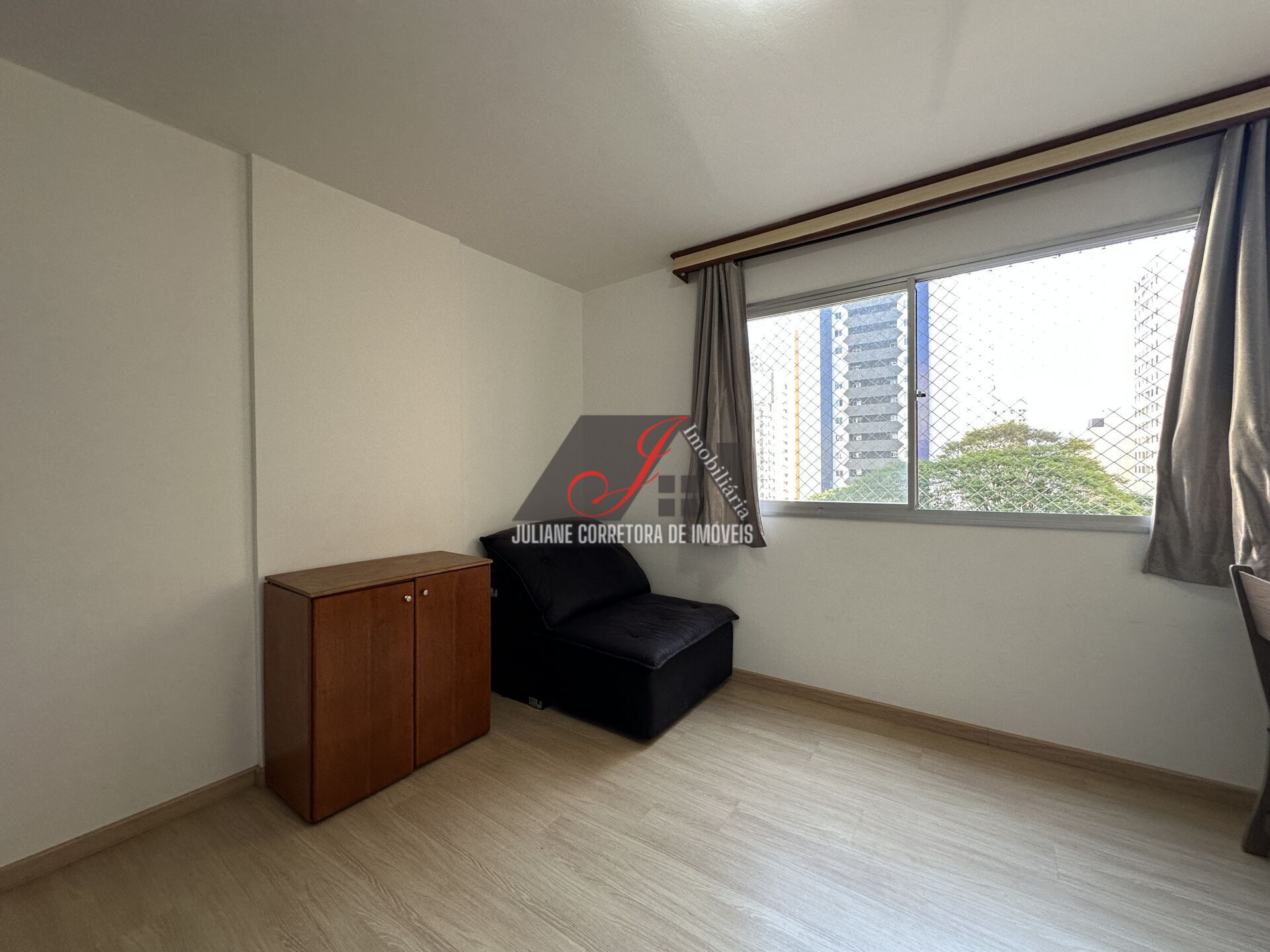Imagem Apartamento com 1 Quarto à Venda, 39 m² em Bigorrilho - Curitiba