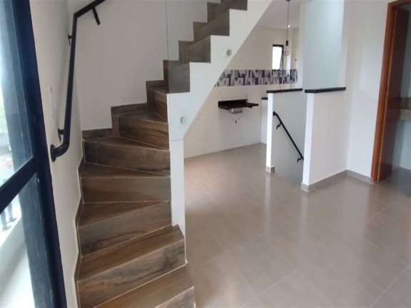 Imagem Sobrado com 3 Quartos à Venda, 92 m² em Maracanã - Praia Grande Imagem Sobrado com 3 Quartos à Venda, 92 m² em Maracanã - Praia Grande