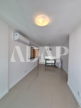 Imagem Imóvel com 2 Quartos à Venda, 66 m² em Barra Da Tijuca - Rio De Janeiro Imagem Imóvel com 2 Quartos à Venda, 66 m² em Barra Da Tijuca - Rio De Janeiro