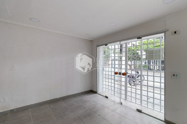 Imagem Casa com 2 Quartos à Venda, 140 m² em Indianópolis - São Paulo