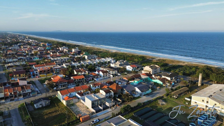 Imagem Sobrado com 3 Quartos à Venda, 159 m² em Balneário Santa Terezinha - Pontal Do Paraná