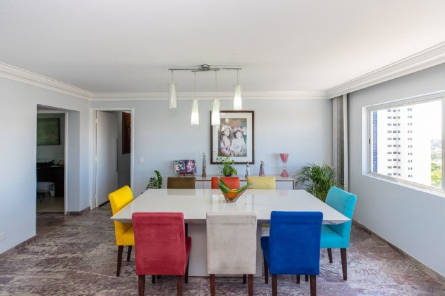 Imagem Apartamento com 3 Quartos à Venda, 135 m² em Moema - São Paulo