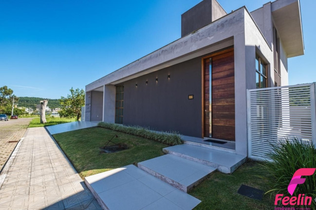 Imagem Casa de Condomínio com 4 Quartos à Venda, 287 m² em Vargem Grande - Florianópolis Imagem Casa de Condomínio com 4 Quartos à Venda, 287 m² em Vargem Grande - Florianópolis