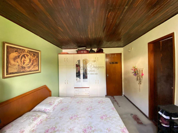 Imagem Casa com 3 Quartos à Venda, 139 m² em Granja Guarani - Teresópolis