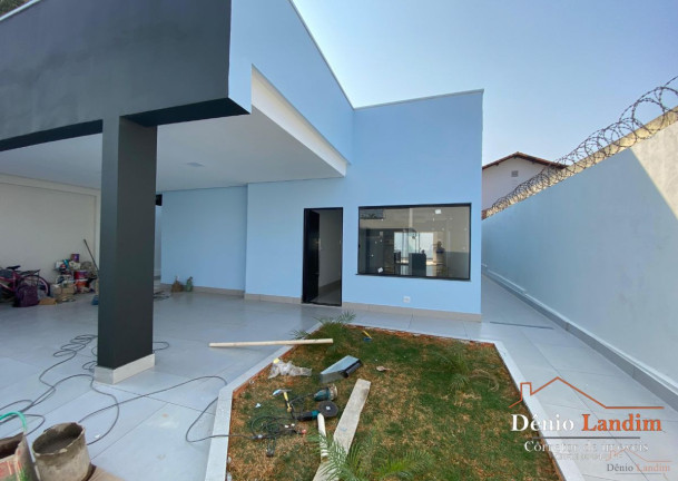 Imagem Casa com 3 Quartos à Venda, 185 m² em Todos Os Santos - Montes Claros