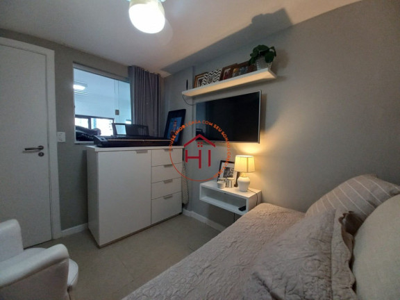 Imagem Apartamento com 2 Quartos à Venda, 77 m² em Costa Azul - Salvador