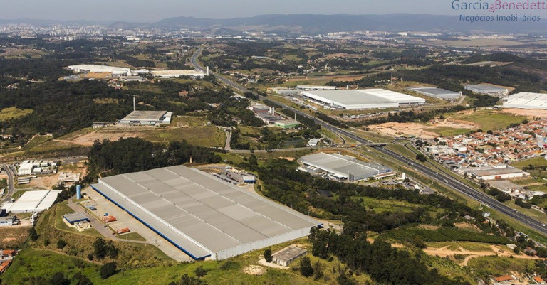 Imóvel para Alugar, 7.222 m² em Parque Dos Estados - Louveira