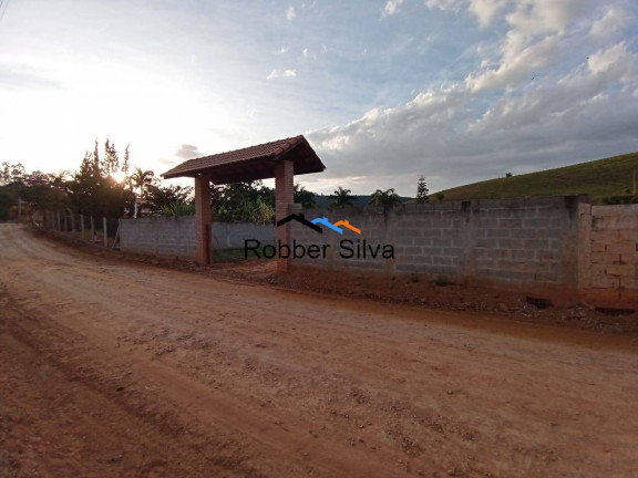Imagem Chácara à Venda, 710 m² em Sete Voltas - Taubaté Imagem Chácara à Venda, 710 m² em Sete Voltas - Taubaté