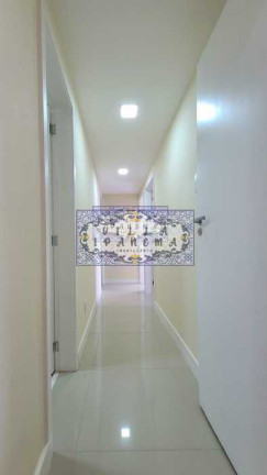 Imagem Apartamento com 3 Quartos à Venda, 130 m² em Copacabana - Rio De Janeiro