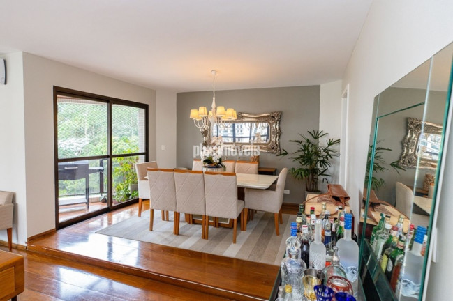 Apartamento com 4 Quartos à Venda, 216 m² em Panamby - São Paulo
