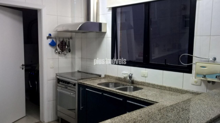 Imagem Apartamento com 3 Quartos à Venda, 205 m² em Vila Nova Conceição - São Paulo