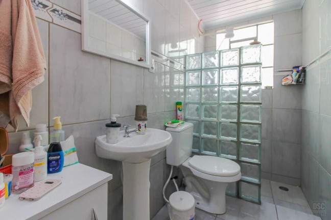 Imagem Imóvel com 11 Quartos à Venda, em Santa Tereza - Porto Alegre Imagem Imóvel com 11 Quartos à Venda, em Santa Tereza - Porto Alegre