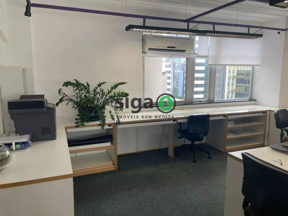 Imóvel Comercial à Venda ou Locação, 117 m² em Brooklin - São Paulo