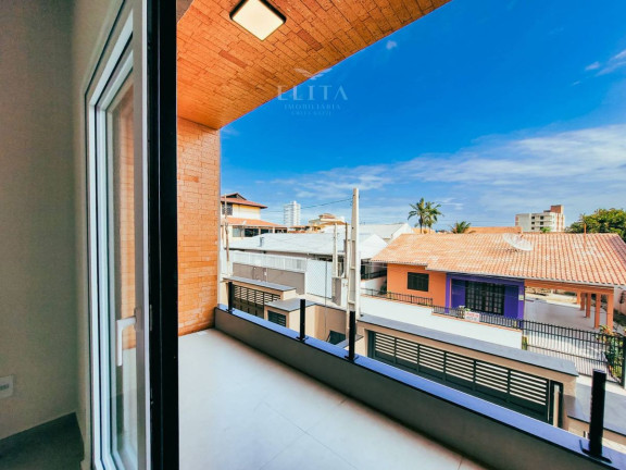 Imagem Sobrado com 3 Quartos à Venda, 131 m² em Centro - Barra Velha