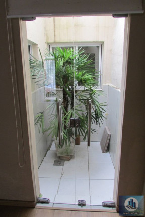 Imagem Casa com 1 Quarto à Venda, 120 m² em Centro - Pelotas Imagem Casa com 1 Quarto à Venda, 120 m² em Centro - Pelotas