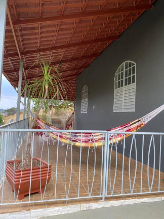 Imagem Chácara com 3 Quartos à Venda, 3.200 m²