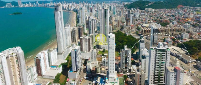 Imagem Apartamento com 4 Quartos à Venda, 226 m² em Pioneiros - Balneário Camboriú