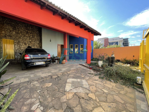 Imagem Casa com 3 Quartos à Venda, 475 m² em Jardim Itália - Cuiabá