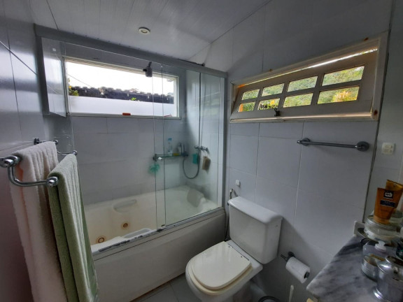 Imagem Imóvel com 3 Quartos à Venda, 11.733 m² em Prata Dos Aredes - Teresópolis Imagem Imóvel com 3 Quartos à Venda, 11.733 m² em Prata Dos Aredes - Teresópolis