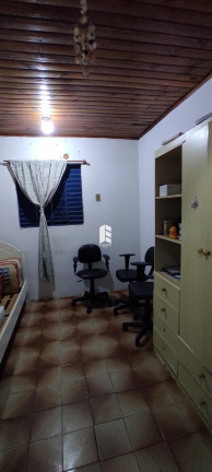 Imagem Casa com 3 Quartos à Venda, 456 m² em Uglione - Santa Maria