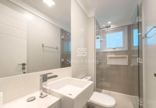 Imagem Apartamento com 3 Quartos à Venda, 164 m² em Quadra Mar Norte - Balneário Camboriú Imagem Apartamento com 3 Quartos à Venda, 164 m² em Quadra Mar Norte - Balneário Camboriú