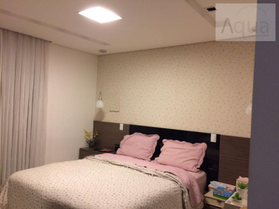 Imagem Casa com 3 Quartos à Venda, 125 m² em Jardim Tremembé - São Paulo Imagem Casa com 3 Quartos à Venda, 125 m² em Jardim Tremembé - São Paulo
