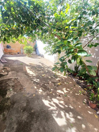 Imagem Casa com 4 Quartos à Venda, em Vila Azevedo - Lins Imagem Casa com 4 Quartos à Venda, em Vila Azevedo - Lins