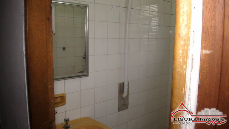 Imagem Casa com 7 Quartos à Venda, 263 m² em Centro - Jacareí