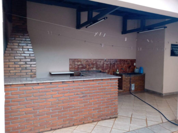 Imagem Casa com 3 Quartos à Venda, em Centauro - Arapongas Imagem Casa com 3 Quartos à Venda, em Centauro - Arapongas