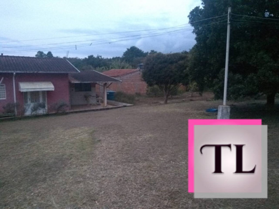 Imagem Chácara com 2 Quartos à Venda, 2.360 m² em Chácaras Poços De Caldas - Poços De Caldas