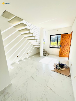 Imagem Sobrado com 2 Quartos à Venda,  em Bela Vista - Palhoça