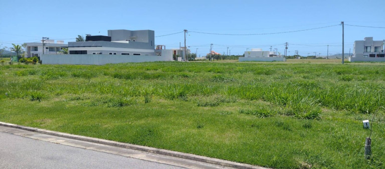 Imagem Terreno à Venda, 360 m² em Guriri - Cabo Frio Imagem Terreno à Venda, 360 m² em Guriri - Cabo Frio