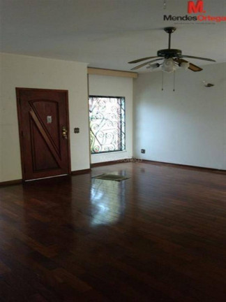 Casa com 3 Quartos à Venda, 204 m² em Vila Trujillo - Sorocaba