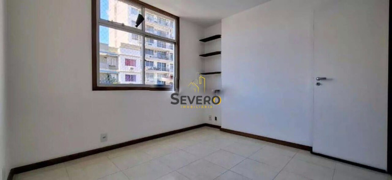 Imagem Apartamento com 4 Quartos à Venda, 175 m² em Ingá - Niterói