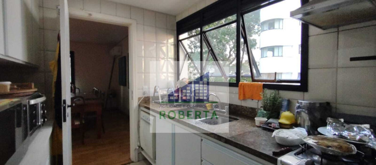 Imagem Apartamento com 4 Quartos à Venda, 247 m² em Campo Belo - São Paulo