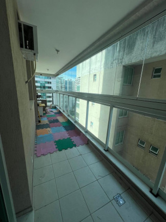 Imagem Imóvel com 3 Quartos à Venda, 107 m² em Icaraí - Niterói Imagem Imóvel com 3 Quartos à Venda, 107 m² em Icaraí - Niterói