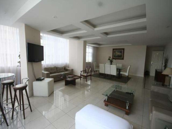 Imagem Apartamento com 3 Quartos para Temporada, 200 m² em Copacabana - Rio De Janeiro