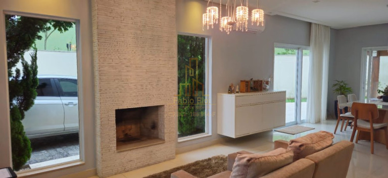 Imagem Casa de Condomínio com 4 Quartos à Venda, 300 m² em Suíssa - Ribeirão Pires