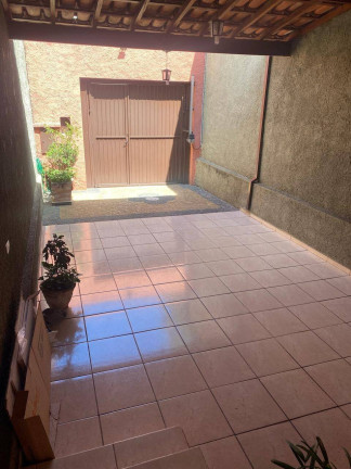 Casa com 3 Quartos à Venda, 184 m² em Centro - Salto